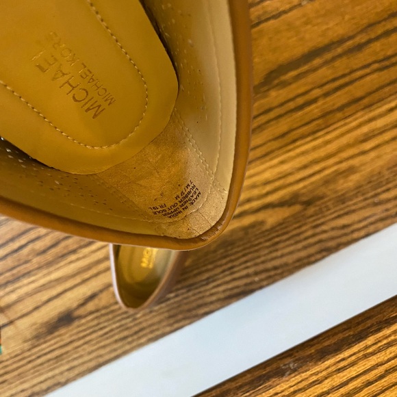 NIB MK Michael Kors Everett LUGGAGE Loafer Size 7M Perforated Leather Hazel NEW! - Picture 13 of 13